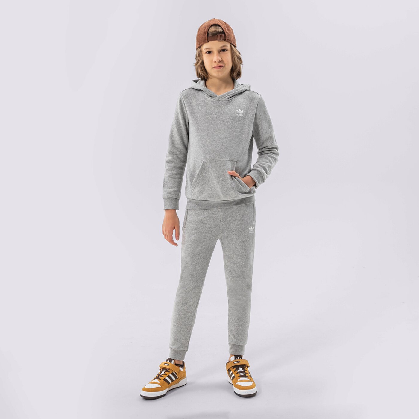 Детски суичър ADIDAS СУИТЧЪР С КАЧУЛКА HOODIE BOY h32353 цвят сив