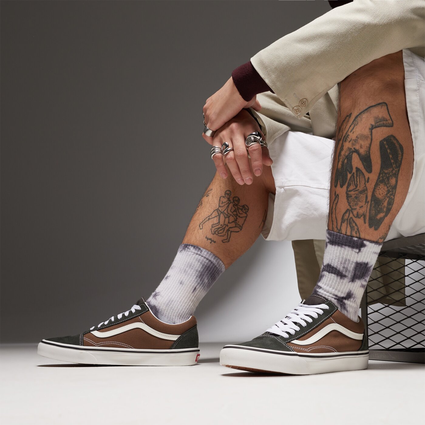 Мъжки маратонки VANS OLD SKOOL  vn0005ufbf01 цвят кафяв