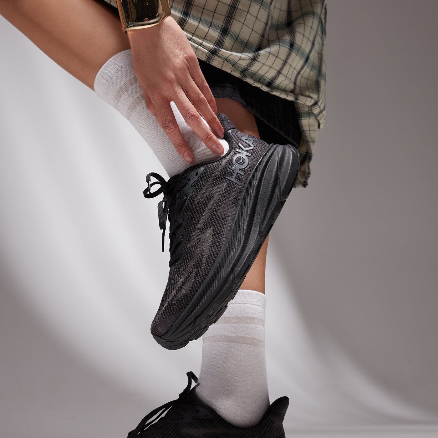 Мъжки маратонки за бягане HOKA CLIFTON 9 1127895bblc цвят черен