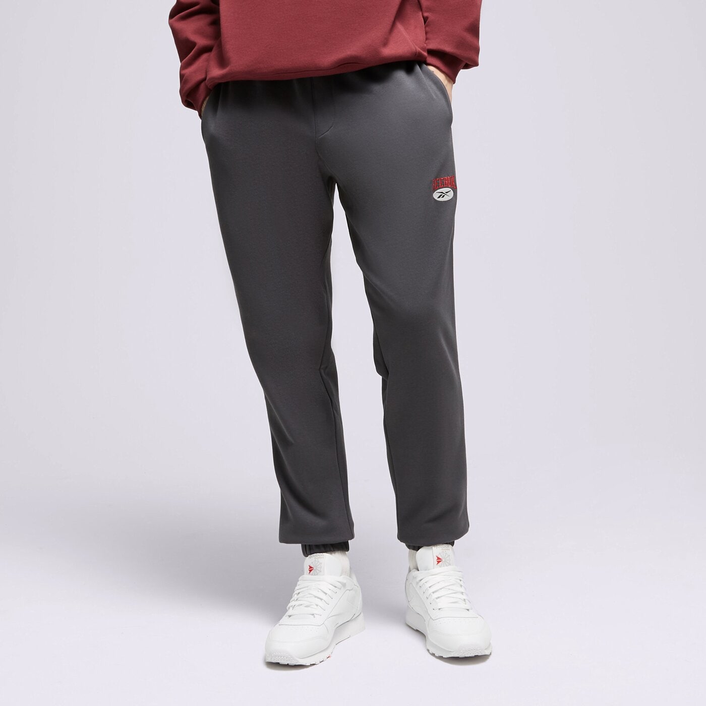 Мъжки панталони REEBOK ПАНТАЛОНИ CL AE PANT 100035356 цвят черен