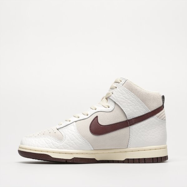 Дамски маратонки NIKE DUNK HIGH  fb8482-100 цвят бял