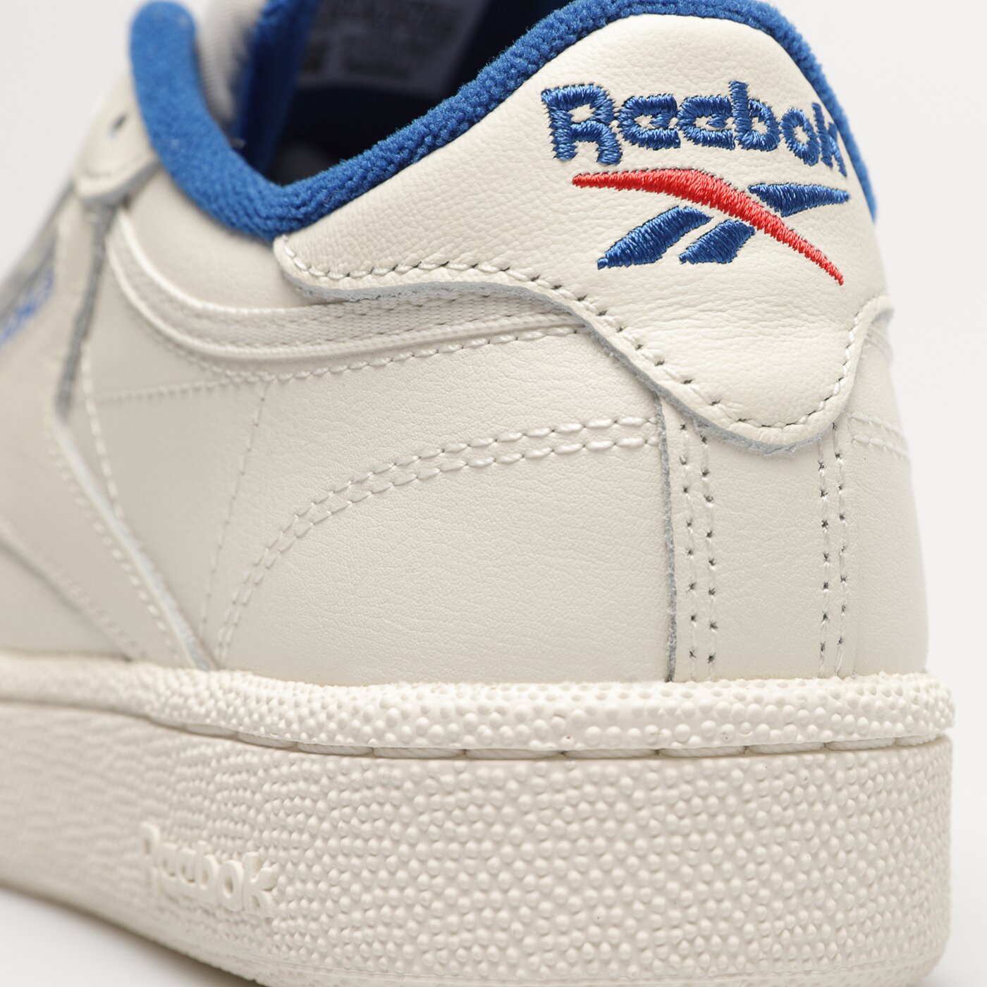 Дамски маратонки REEBOK CLUB C 85 ie9388 цвят бял