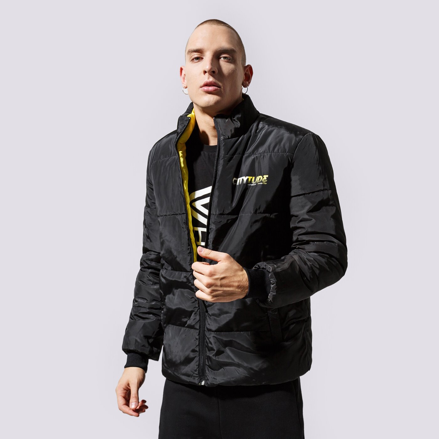 Мъжко зимно яке CONFRONT ЯКЕ ЗИМНО REVERS YLW JKT cf39kum33001 цвят черен