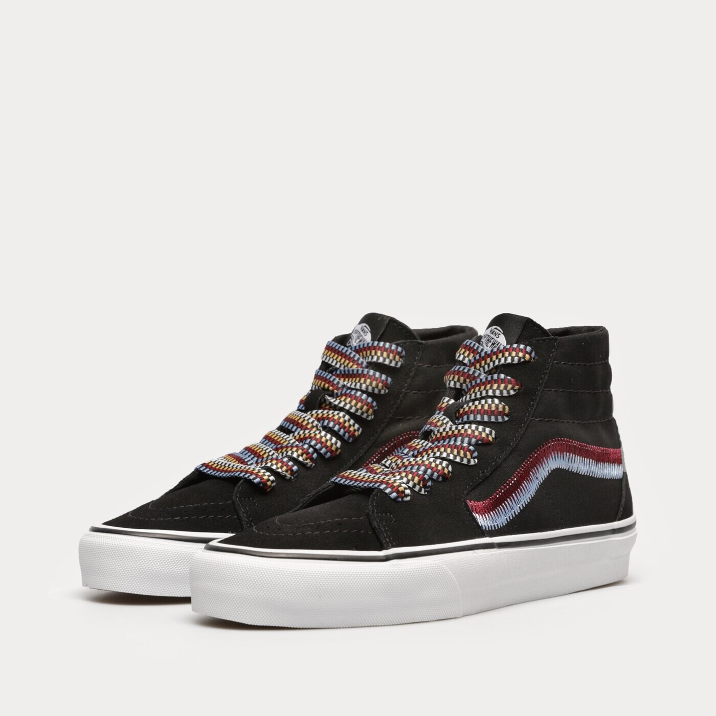 Дамски маратонки VANS SK8-HI TAPERED vn0009qpbma1 цвят черен