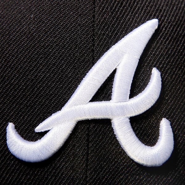 Дамска шапка с козирка NEW ERA ШАПКА MLB BASIC ATLANTA BRAVES 10047487 цвят черен