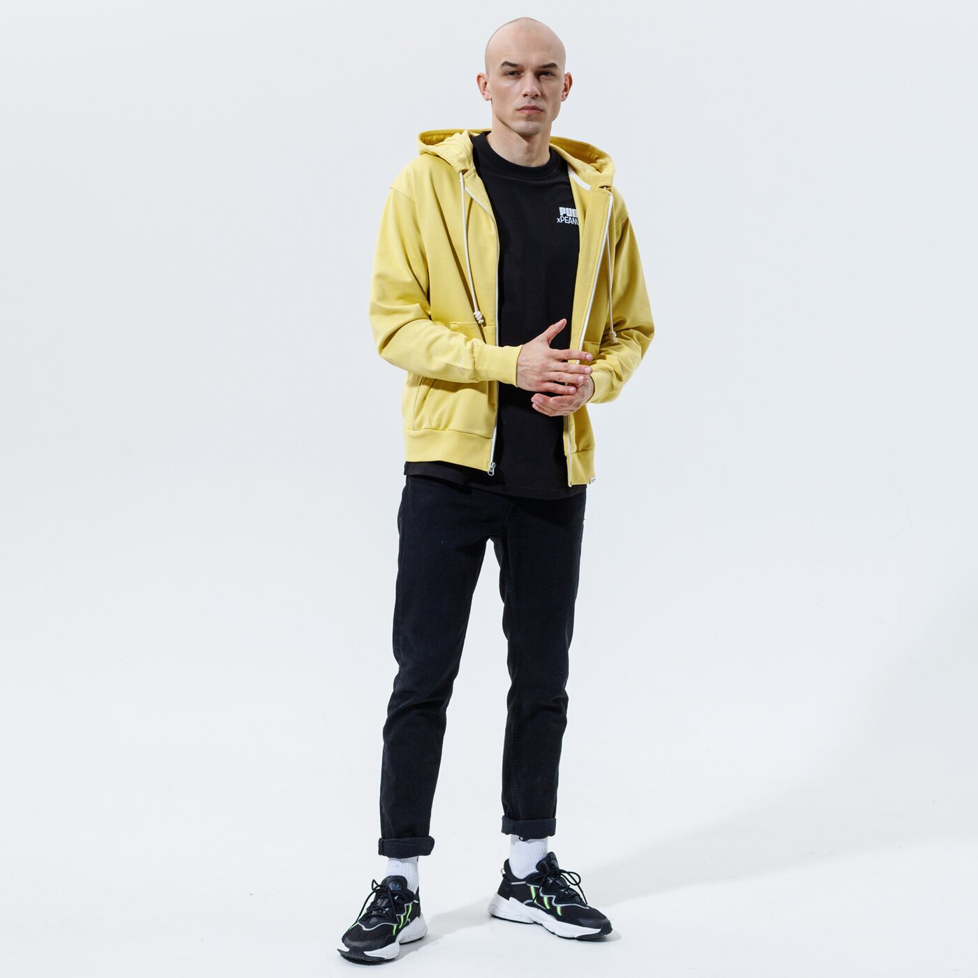 Мъжка тениска PUMA ТЕНИСКА PUMA X PEANUTS TEE 53061601 цвят черен