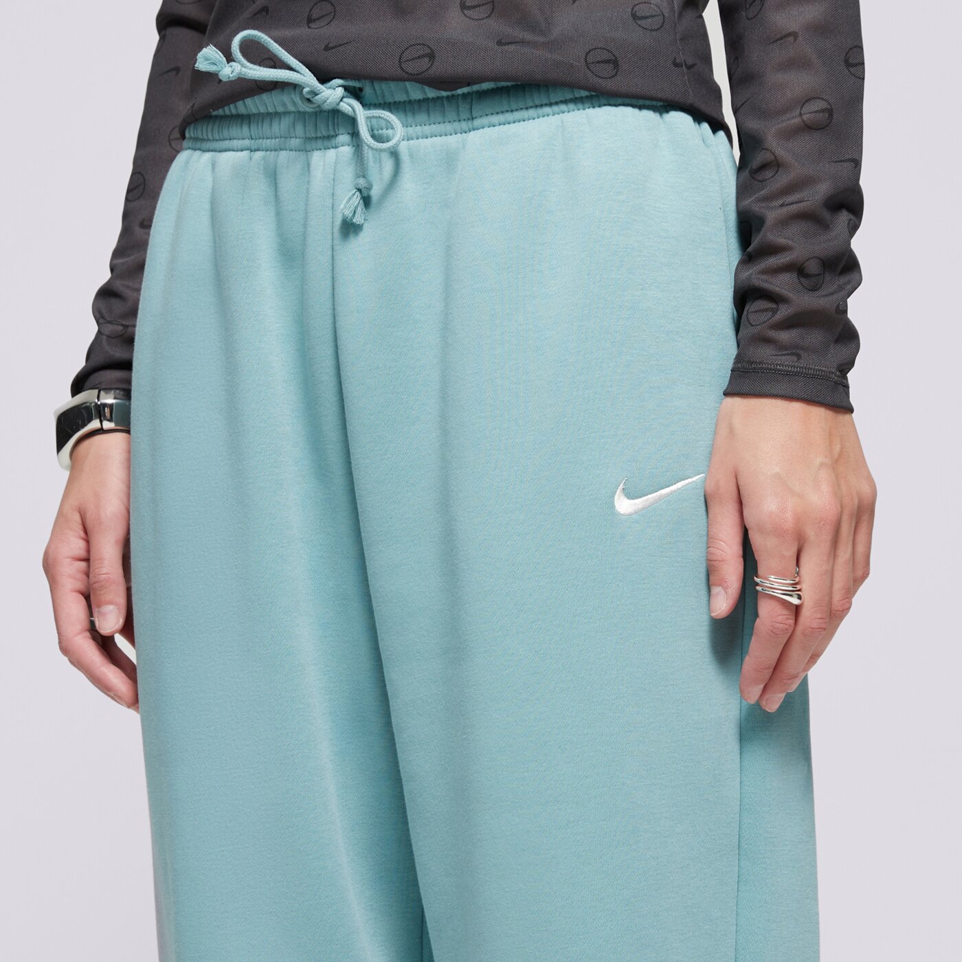 Дамски панталони NIKE ПАНТАЛОНИ W NSW PHNX FLC HR OS PANT 2 fz5996-017 цвят зелен
