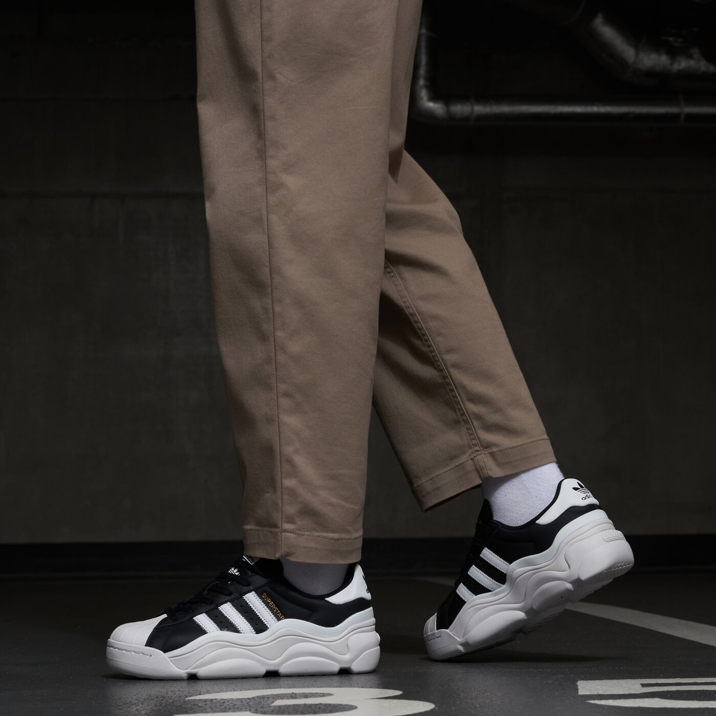 Дамски маратонки ADIDAS SUPERSTAR MILLENCON W hq9019 цвят черен