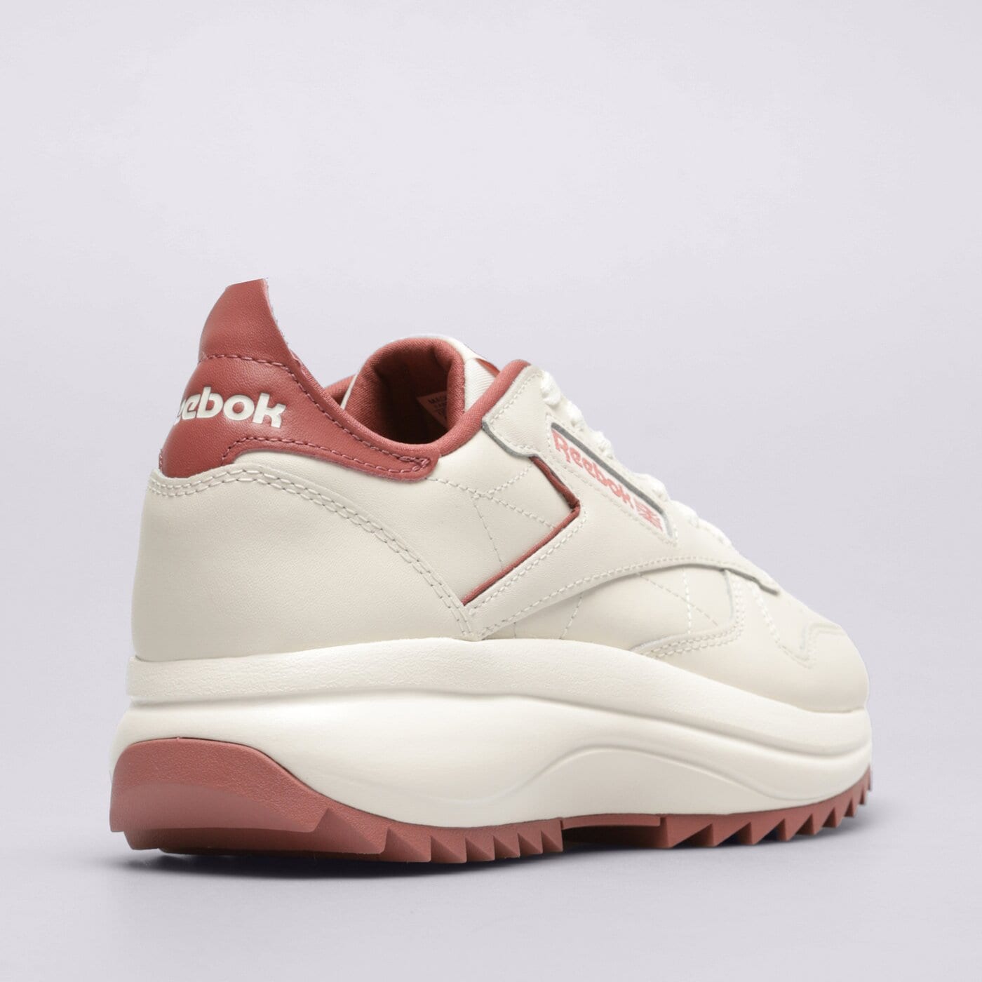 Дамски маратонки REEBOK CLASSIC LEATHER SP EXTRA 100033464 цвят бял