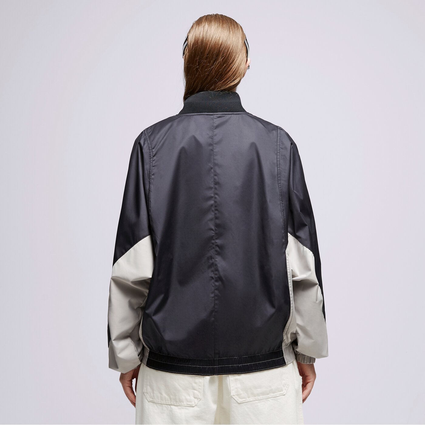 Дамско преходно яке NIKE ЯКЕ DM6084 dm6084-010 цвят черен