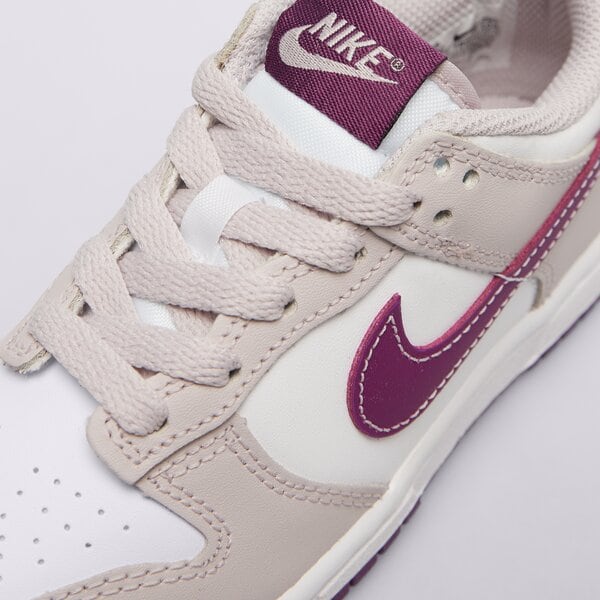 Детски маратонки NIKE DUNK LOW fb9108-104 цвят бежов