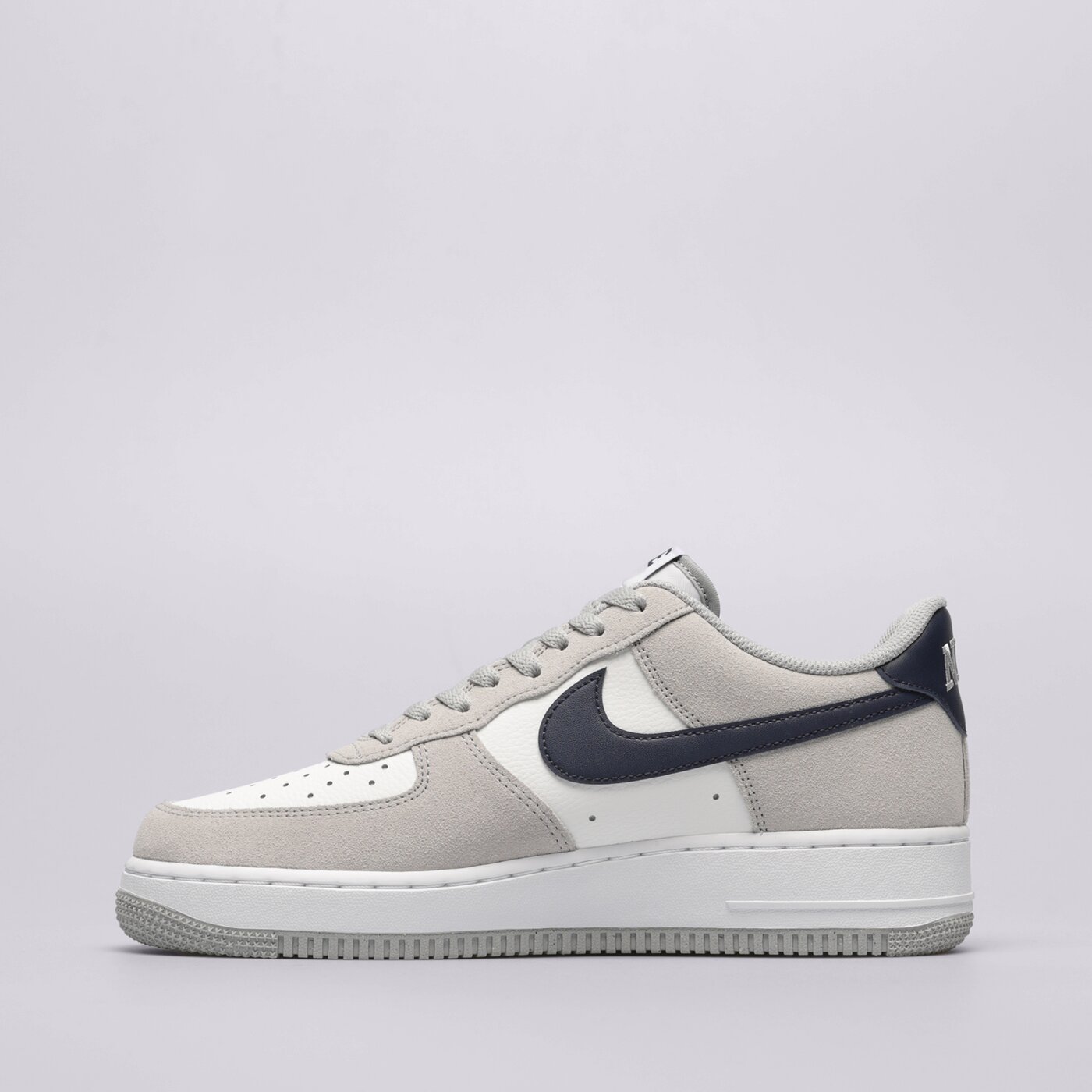 Мъжки маратонки NIKE AIR FORCE 1 '07 fd9748-001 цвят сив