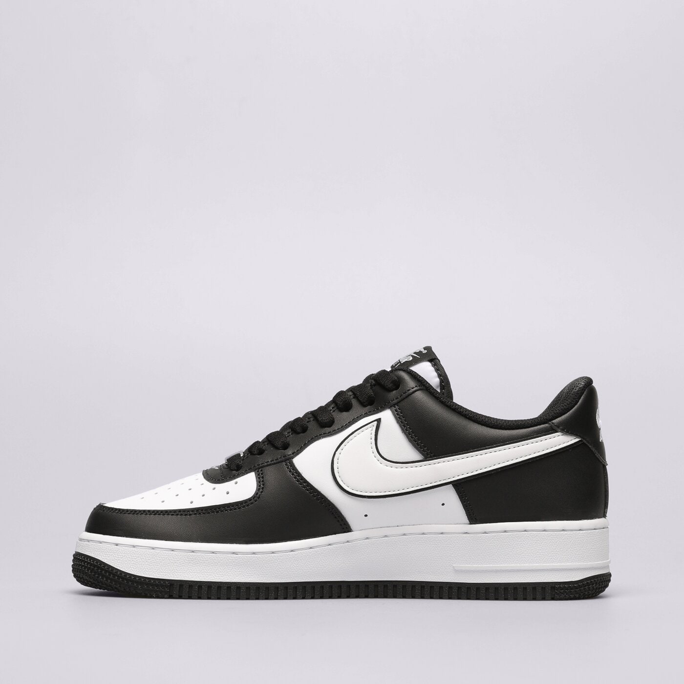 Мъжки маратонки NIKE AIR FORCE 1 '07  dv0788-001 цвят черен