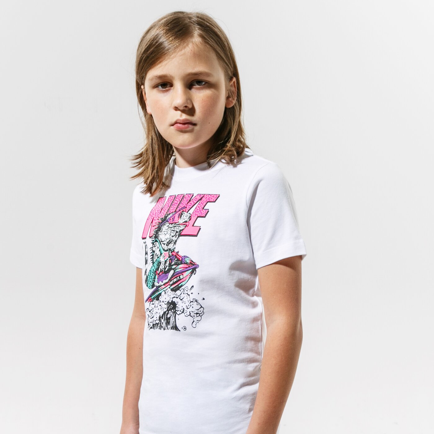 Детска тениска NIKE ТЕНИСКА SPORTSWEAR dh6522-100 цвят бял