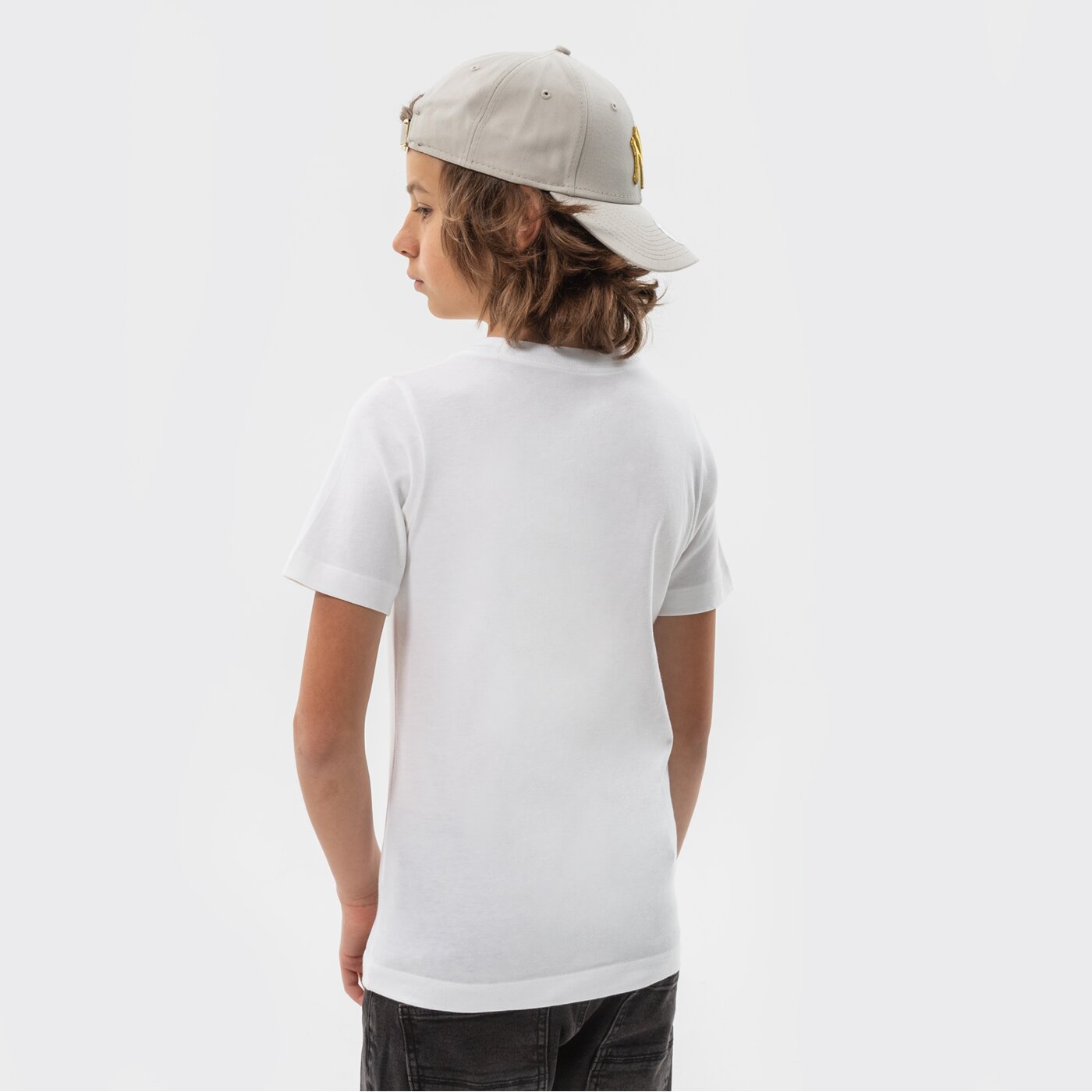 Детска тениска NIKE ТЕНИСКА B NSW TEE FUTURA BOXY SP22 BOY do1806-100 цвят черен