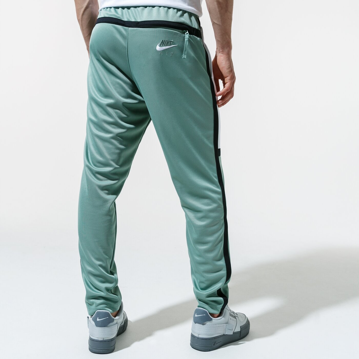 Мъжки панталони NIKE ПАНТАЛОНИ AIR cj4838-352 цвят зелен