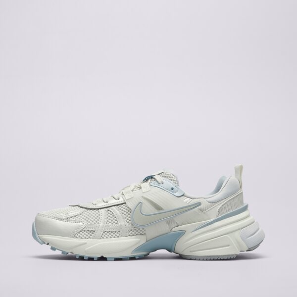 Дамски маратонки NIKE V2K RUN  fd0736-009 цвят бял