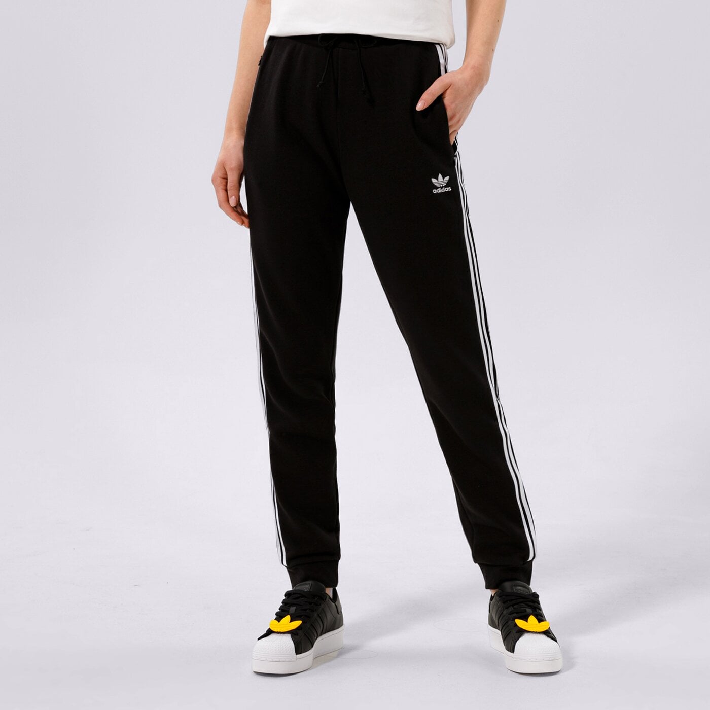 Дамски панталони ADIDAS ПАНТАЛОНИ SLIM gd2255 цвят черен