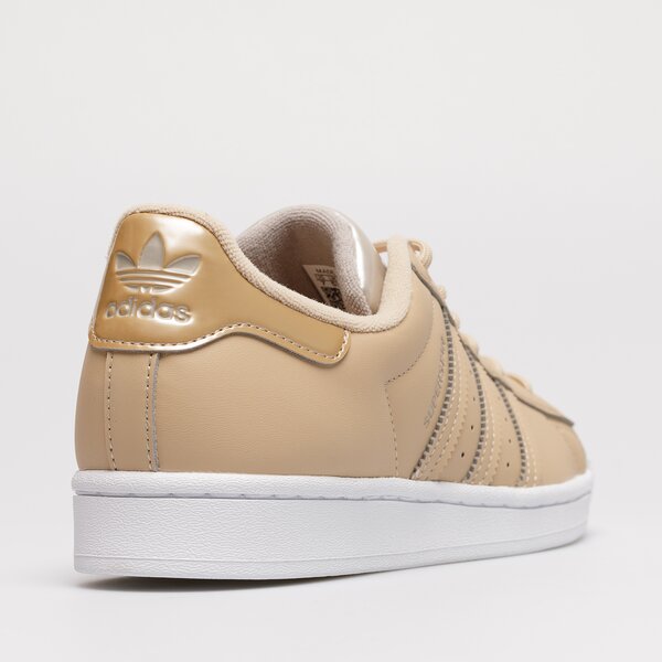 Дамски маратонки ADIDAS SUPERSTAR W  gx4361 цвят бежов