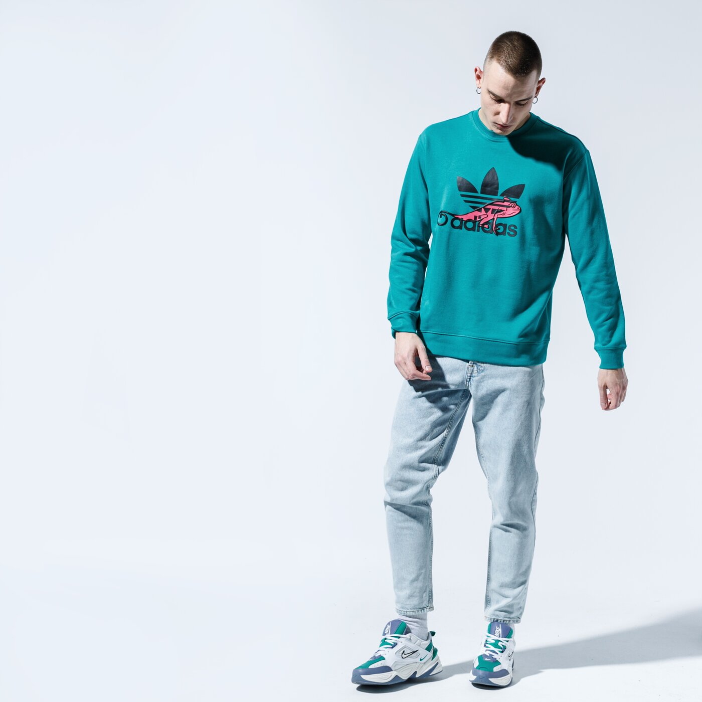Мъжки суичър ADIDAS СУИТЧЪР SWEATSHIRT fm3702 цвят зелен