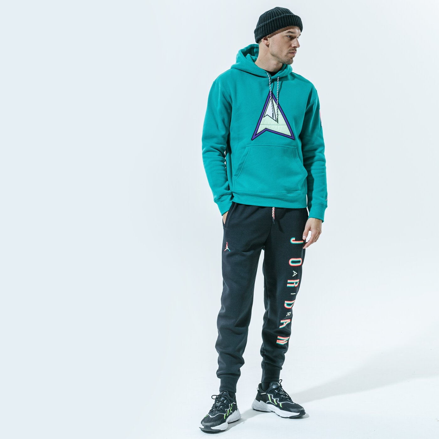 Мъжки суичър JORDAN СУИТЧЪР С КАЧУЛКА MOUNTAINSIDE ct3489-370 цвят зелен