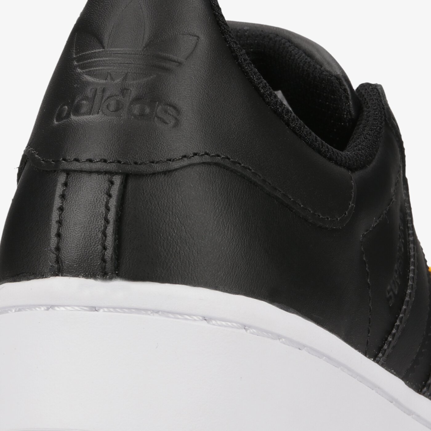 Дамски маратонки ADIDAS SUPERSTAR BOLD W h04028 цвят черен