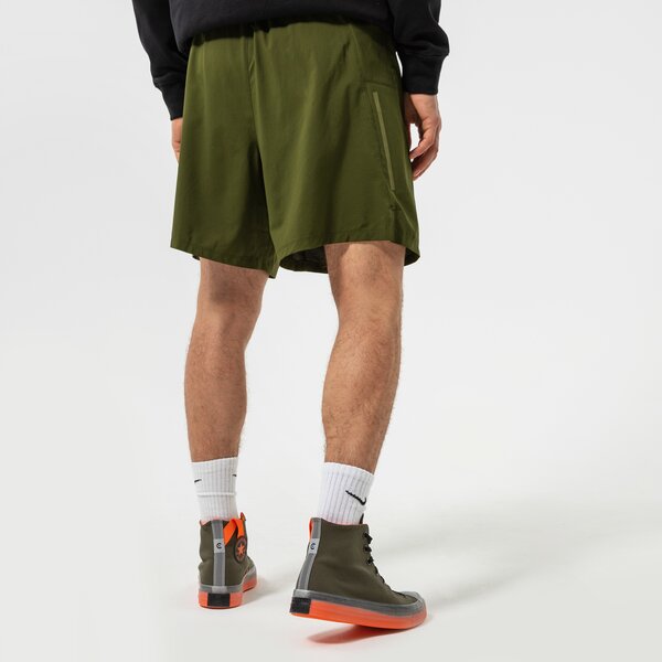 Мъжки къси панталони NIKE ШОРТИ PHENOM 2IN1 SHORT 683279-331 цвят зелен