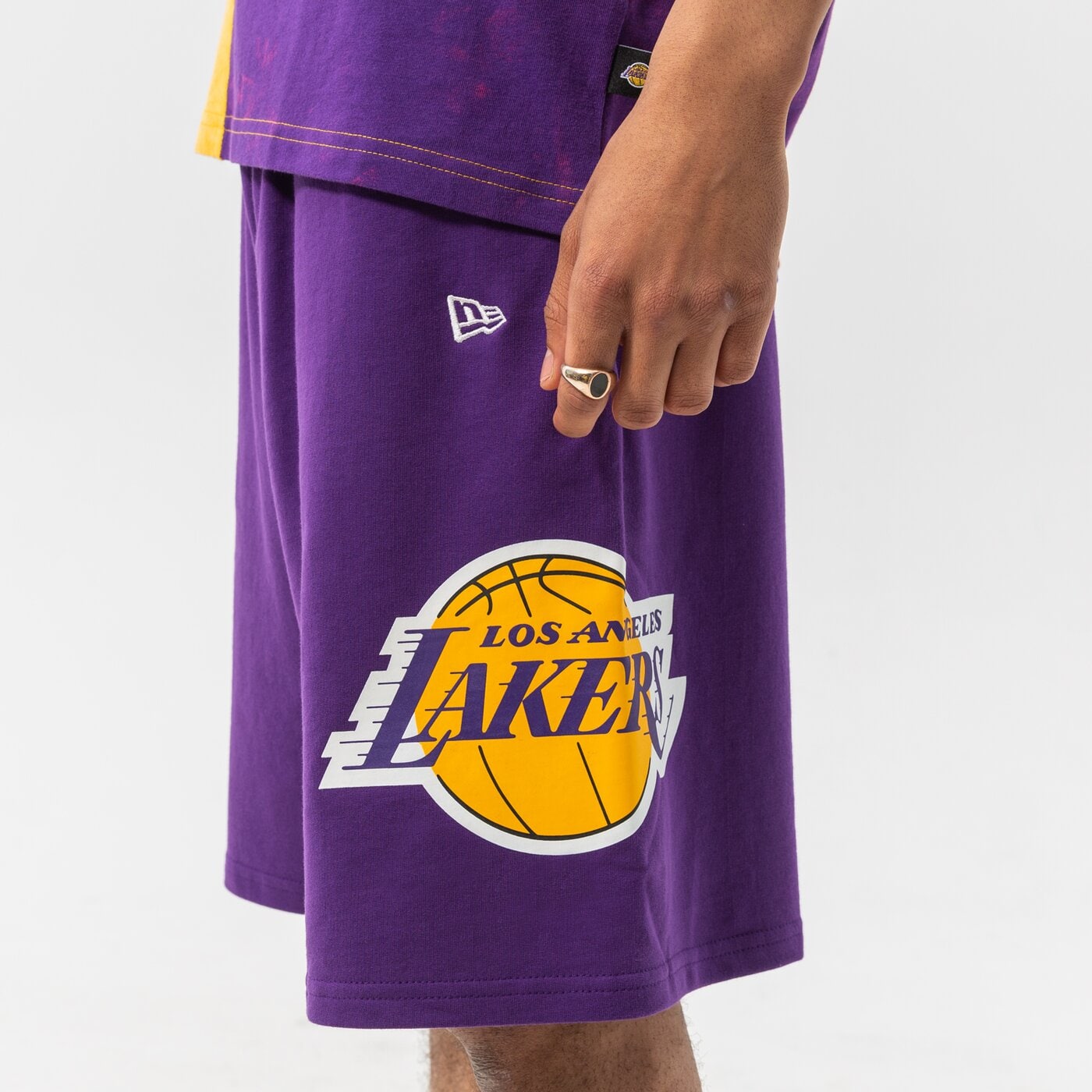 Мъжки къси панталони NEW ERA ШОРТИ WASHED LOGO LAKERS LOS ANGELES LAKERS TRP 13083850 цвят виолетов