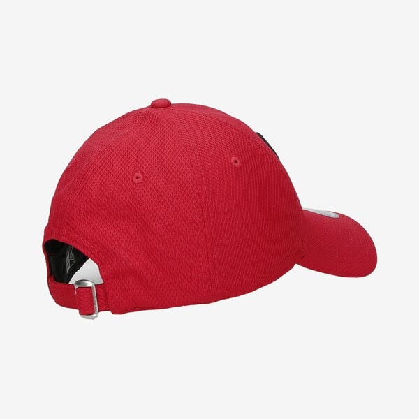 Дамска шапка с козирка NEW ERA ШАПКА DIAMOND ERA 9FORTY CHIBUL FDR 60112634 цвят червен
