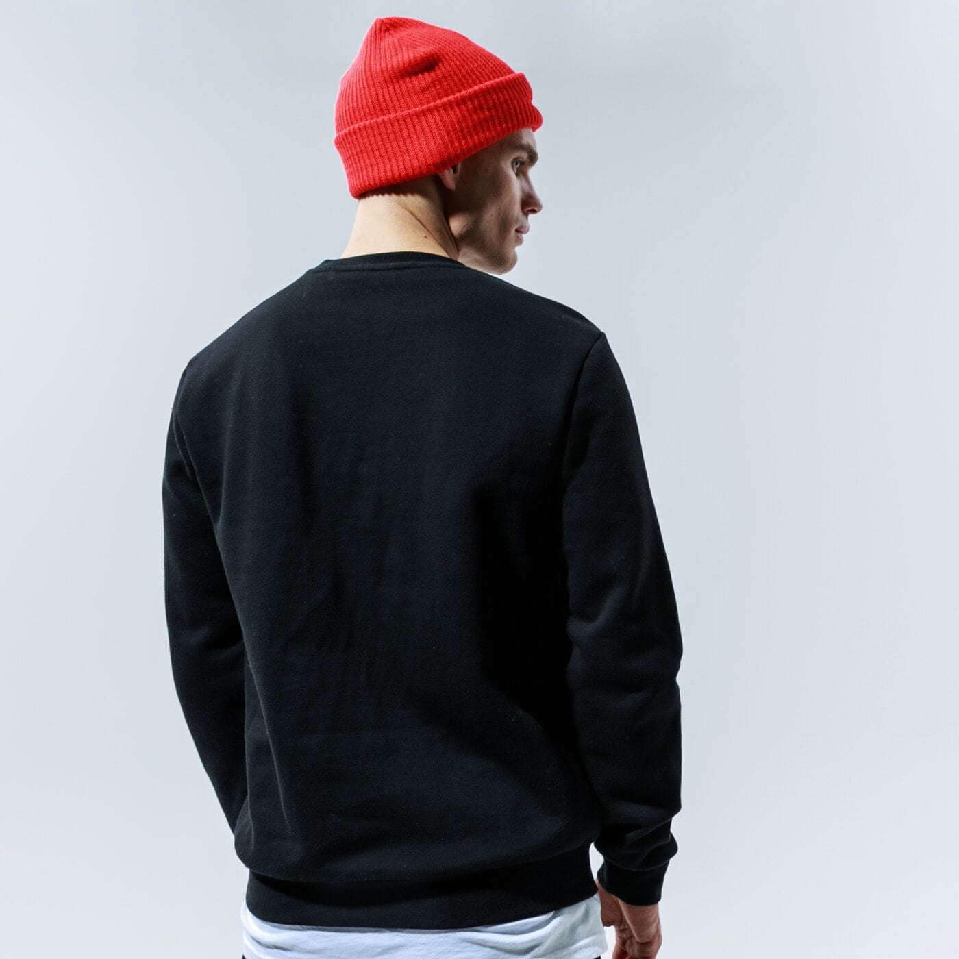 Мъжки суичър CONFRONT СУИТЧЪР ESSENTAL CREW cf320blm39001 цвят черен