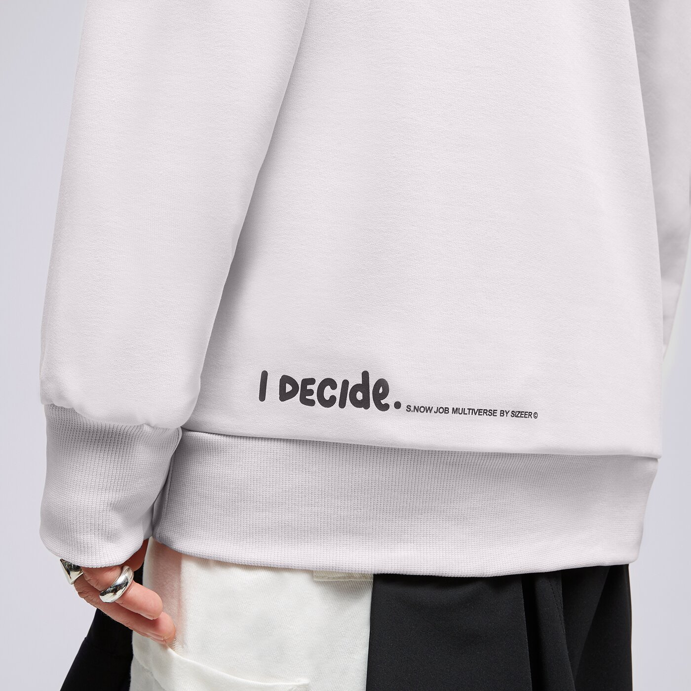 Мъжки суичър S.NOW JOB SIZEER HOODIE “I DECIDE” OFF WHITE si123blu50001 цвят бежов