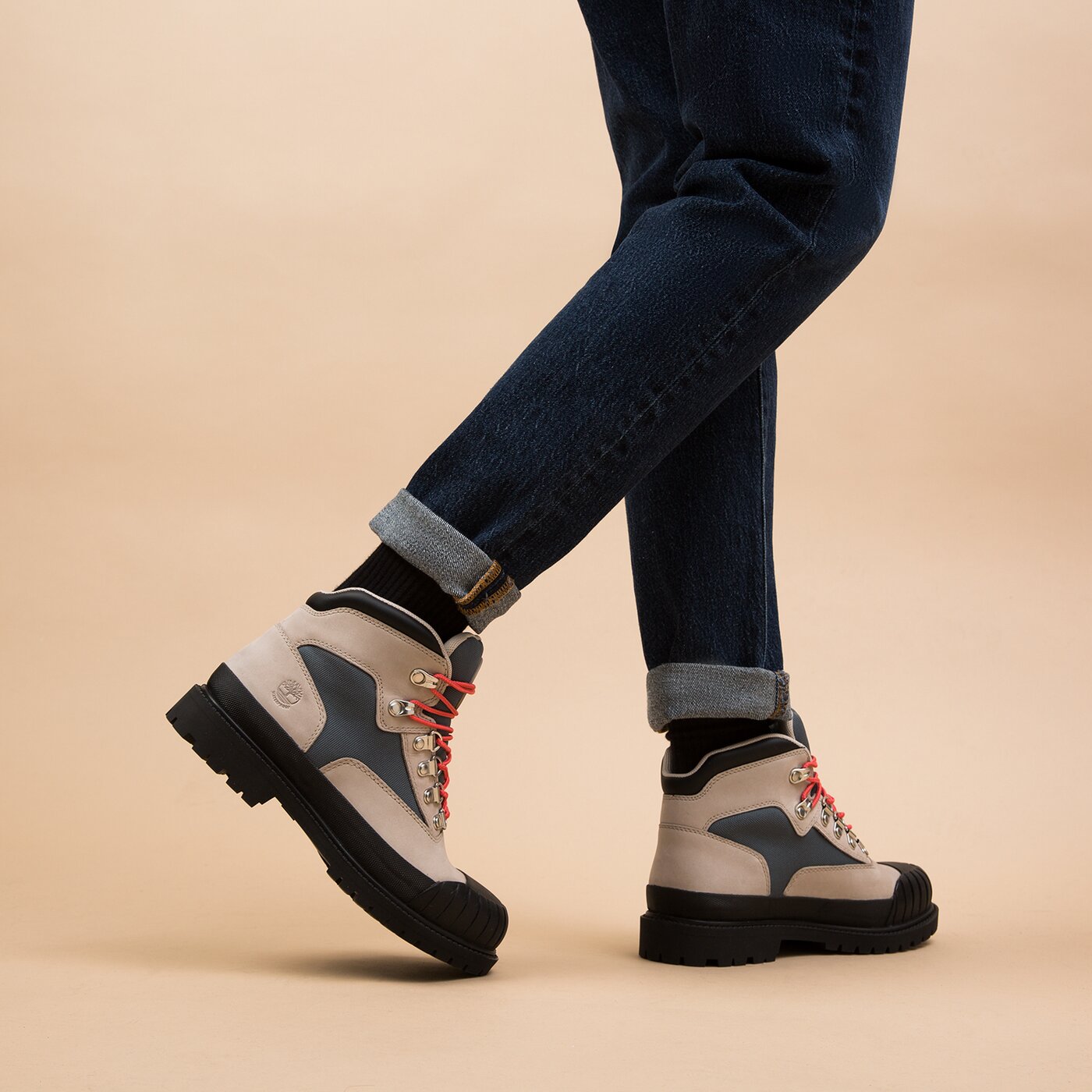 Дамски зимни обувки TIMBERLAND HERITAGE tb0a2kmjk511 цвят сив