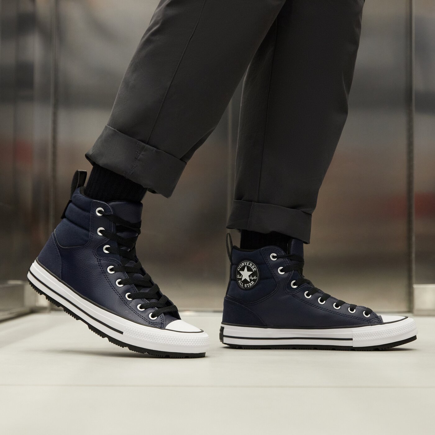 Мъжки маратонки CONVERSE CHUCK TAYLOR ALL STAR BERKSHIRE BOOT a05571c цвят тъмносин