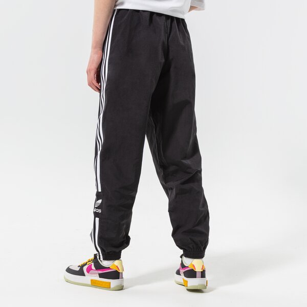 Дамски панталони ADIDAS ПАНТАЛОНИ TRACK PANTS h20547 цвят черен