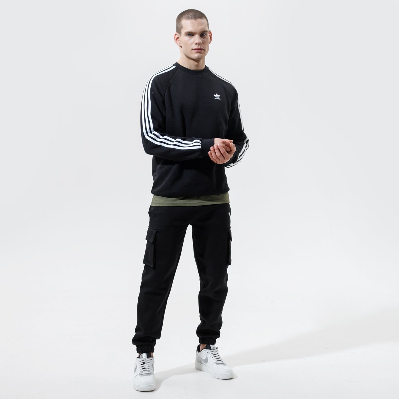 Мъжки суичър ADIDAS СУИТЧЪР 3-STRIPES CREW gn3487 цвят черен