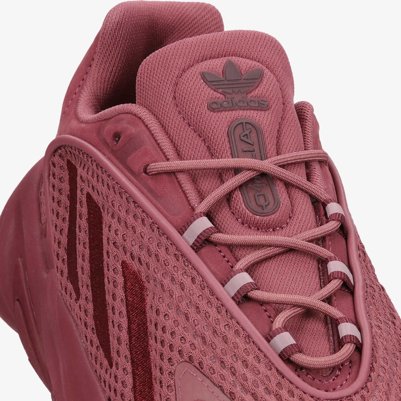 Мъжки маратонки ADIDAS OZELIA gx3256 цвят бордо