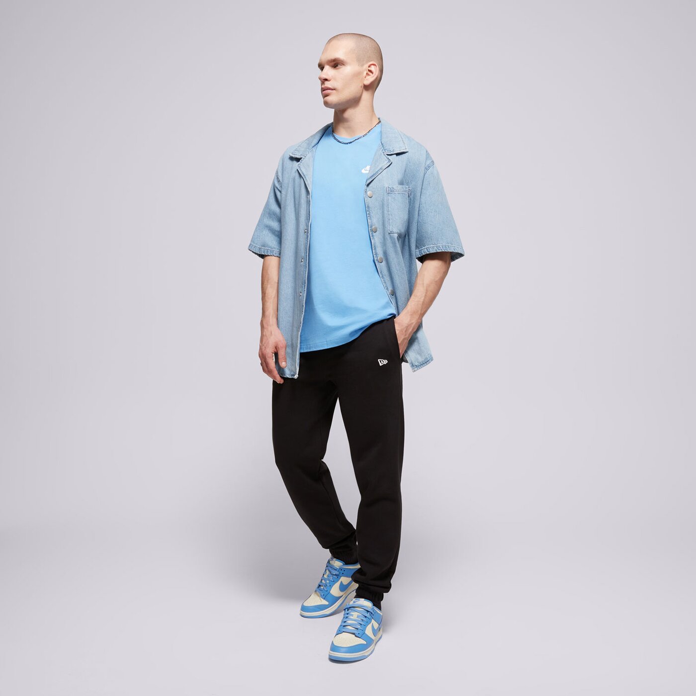 Мъжка тениска NIKE ТЕНИСКА NIKE SPORTSWEAR CLUB ar4997-412 цвят син