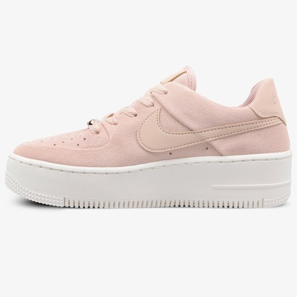 Дамски маратонки NIKE W AIR FORCE 1 SAGE LOW ar5339-201 цвят розов