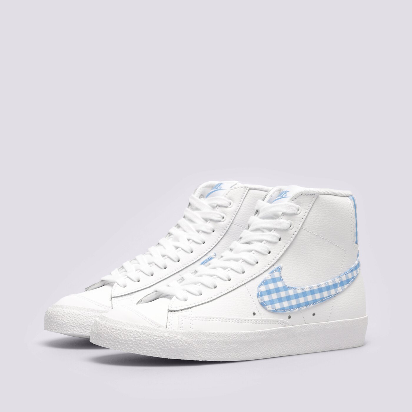 Дамски маратонки NIKE W BLAZER MID '77 EWT fd9163-100 цвят бял