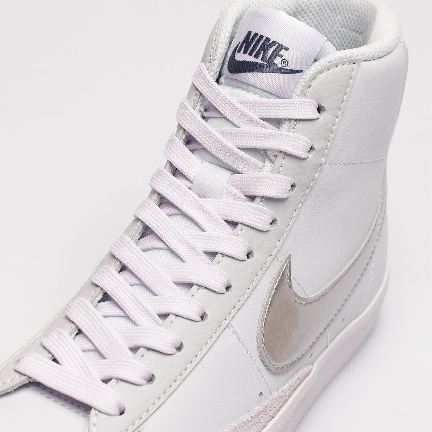 Детски маратонки NIKE BLAZER MID '77 (GS)  da4086-010 цвят бял