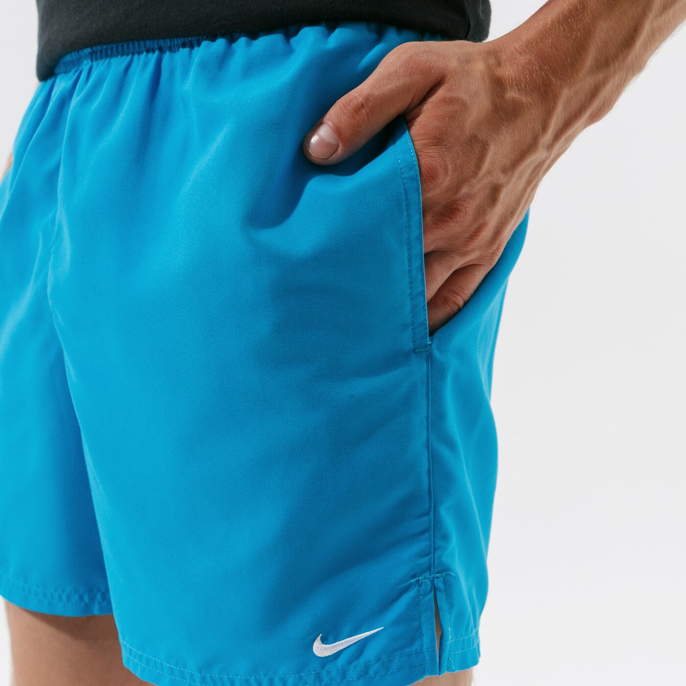 Мъжки къси панталони NIKESWIM ШОРТИ NIKE ESSENTIAL nessa560406 цвят син