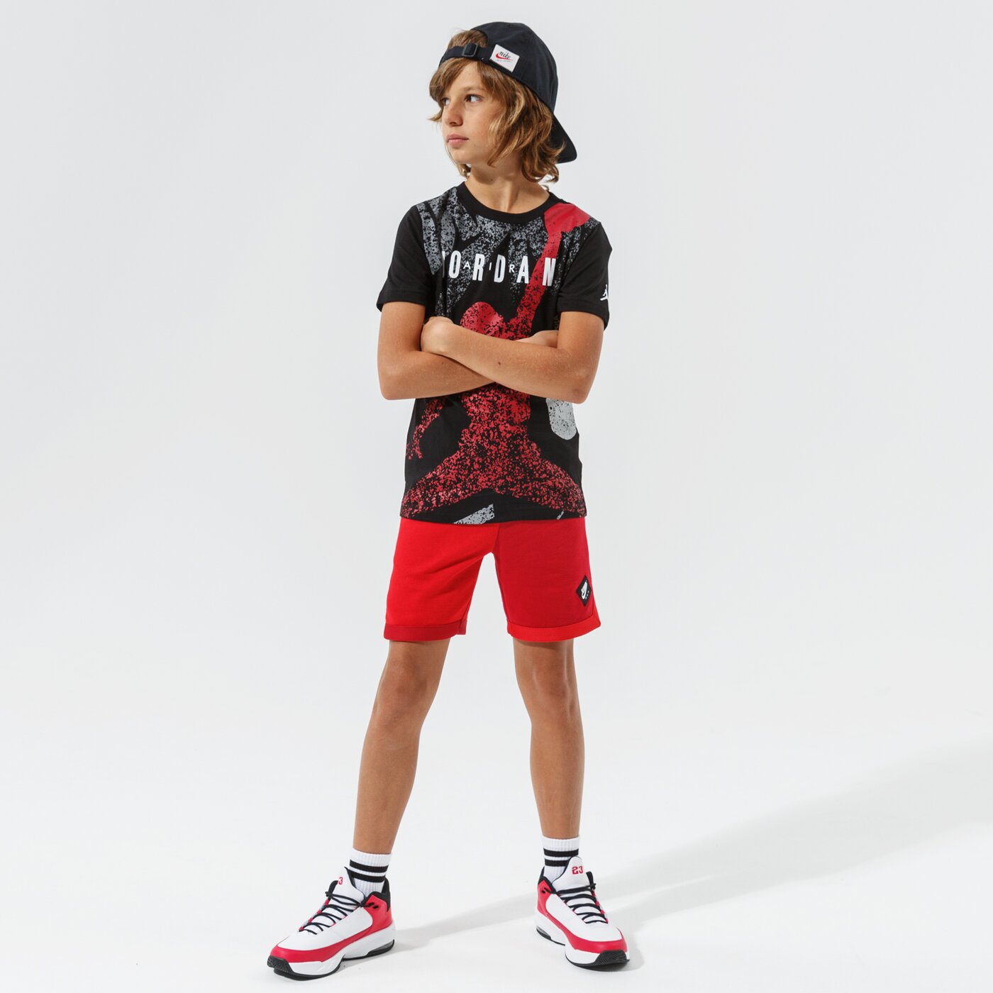 Детска тениска JORDAN ТЕНИСКА JM DISTRESS TEE BOY 95a605-023 цвят черен