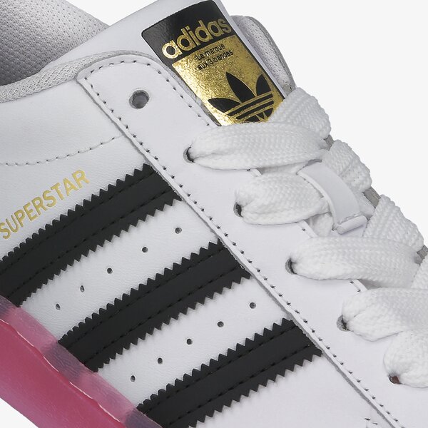 Дамски маратонки ADIDAS SUPERSTAR W  fw3554 цвят бял