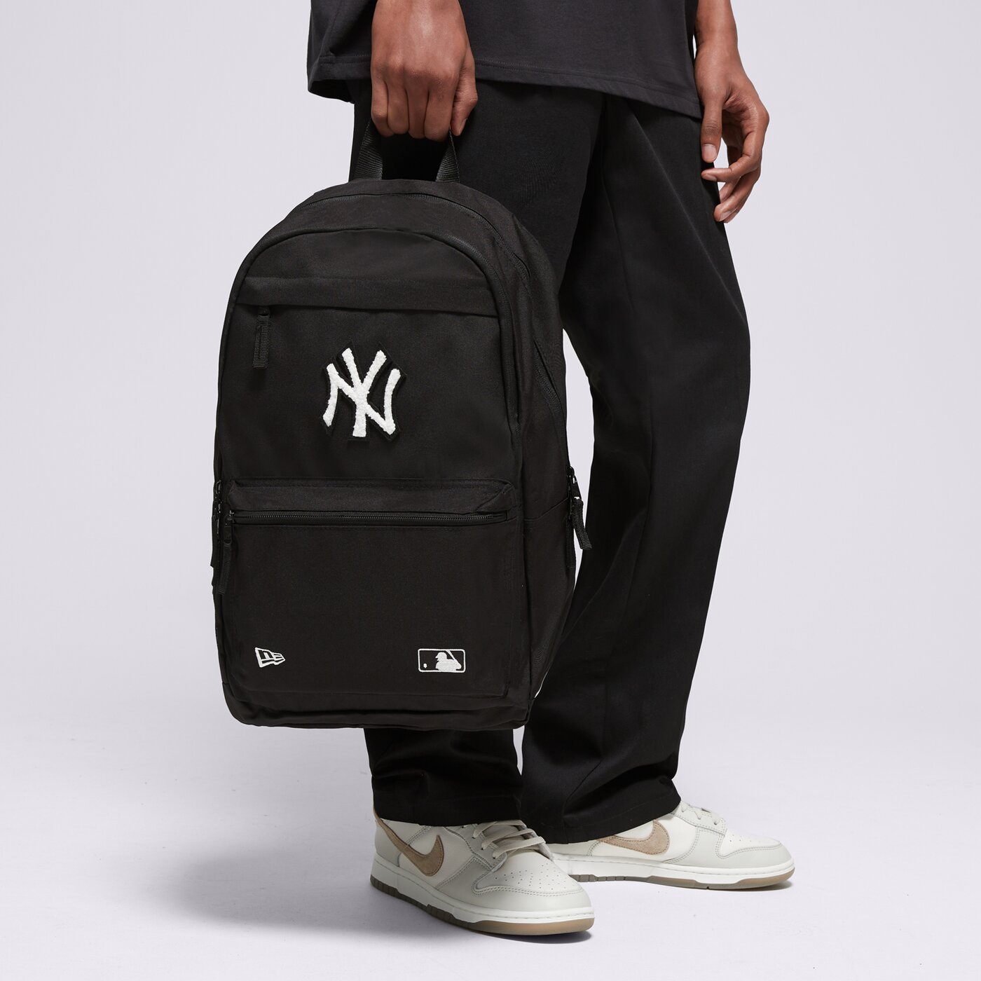 Детска раница NEW ERA РАНИЦА MLB APPLIQUE DELAWARE NYY NEW YORK YANKEES 60503787 цвят черен