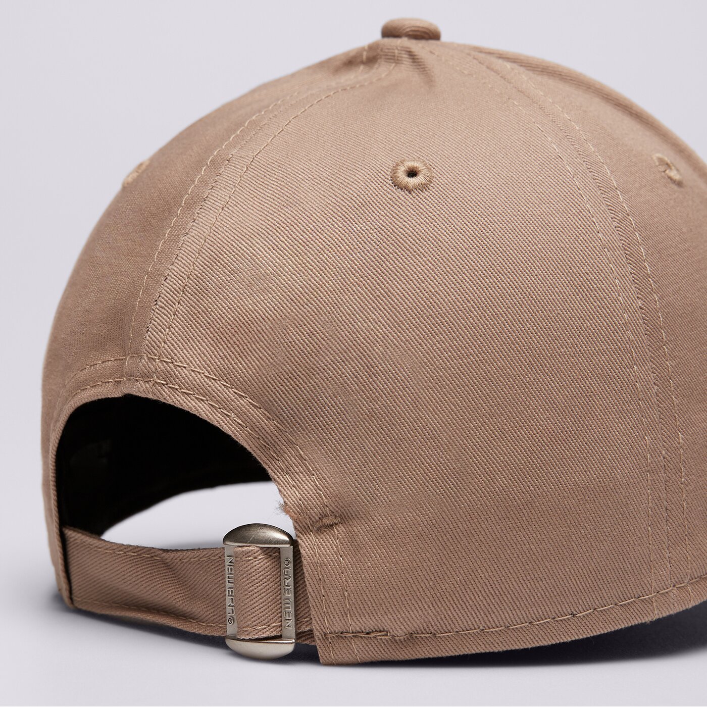 Дамска шапка с козирка NEW ERA ШАПКА NE ESS 940 NONE 60434931 цвят кафяв