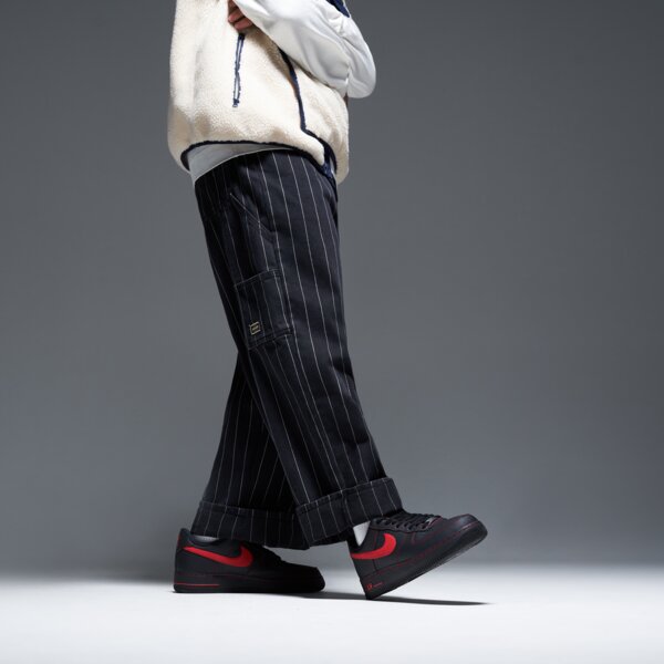 Мъжки маратонки NIKE AIR FORCE 1 '07 LV8 ESS+ hq2037-005 цвят черен