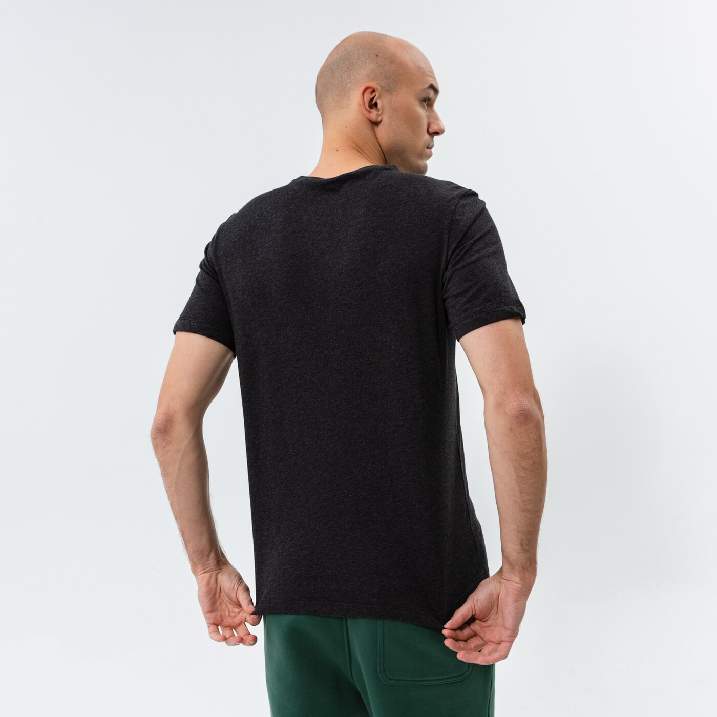 Мъжка тениска NIKE ТЕНИСКА M NSW TEE SUSTAINABILITY dm2386-010 цвят черен