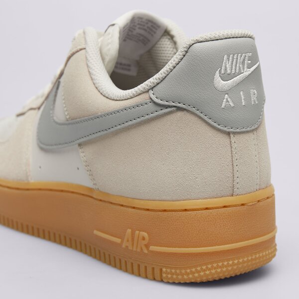 Мъжки маратонки NIKE AIR FORCE 1 '07 LV8 fq8714-002 цвят бежов