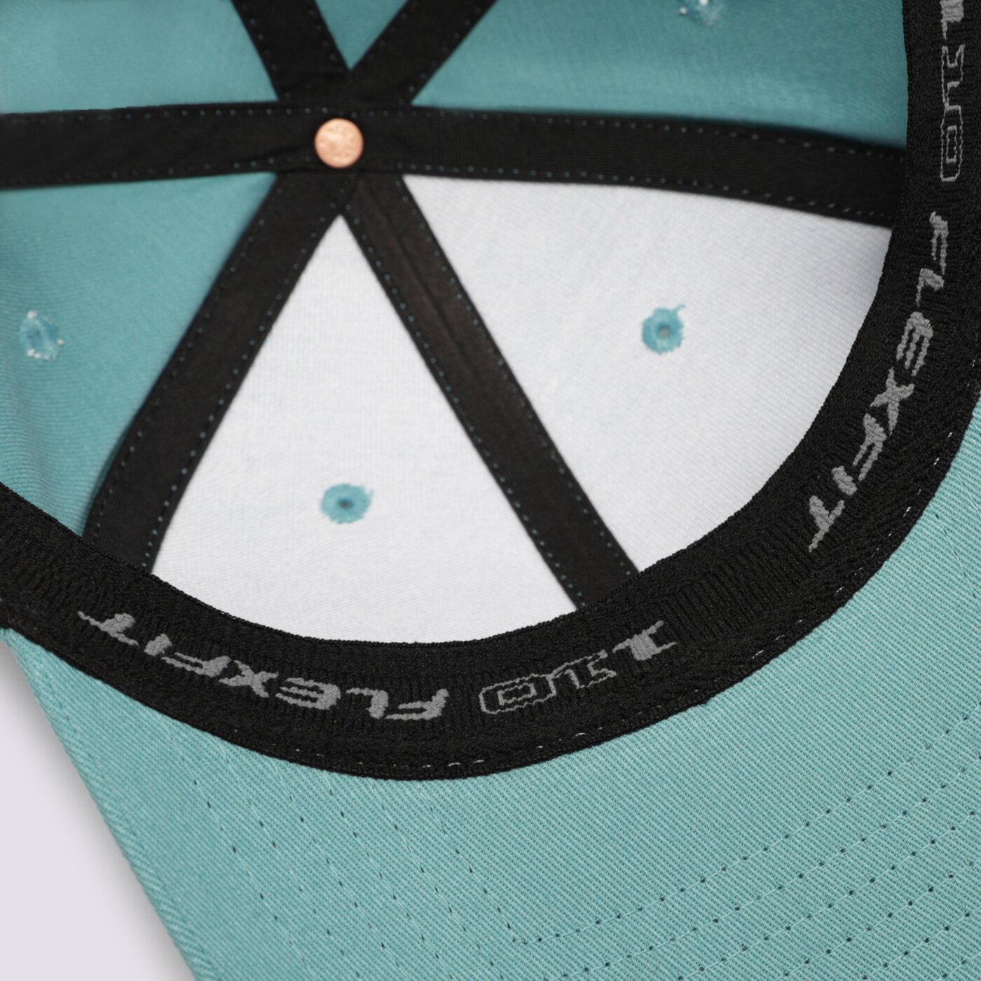 Дамска шапка с козирка LEVI'S ШАПКА POSTER LOGO FLEXFIT CAP d66250016 цвят зелен