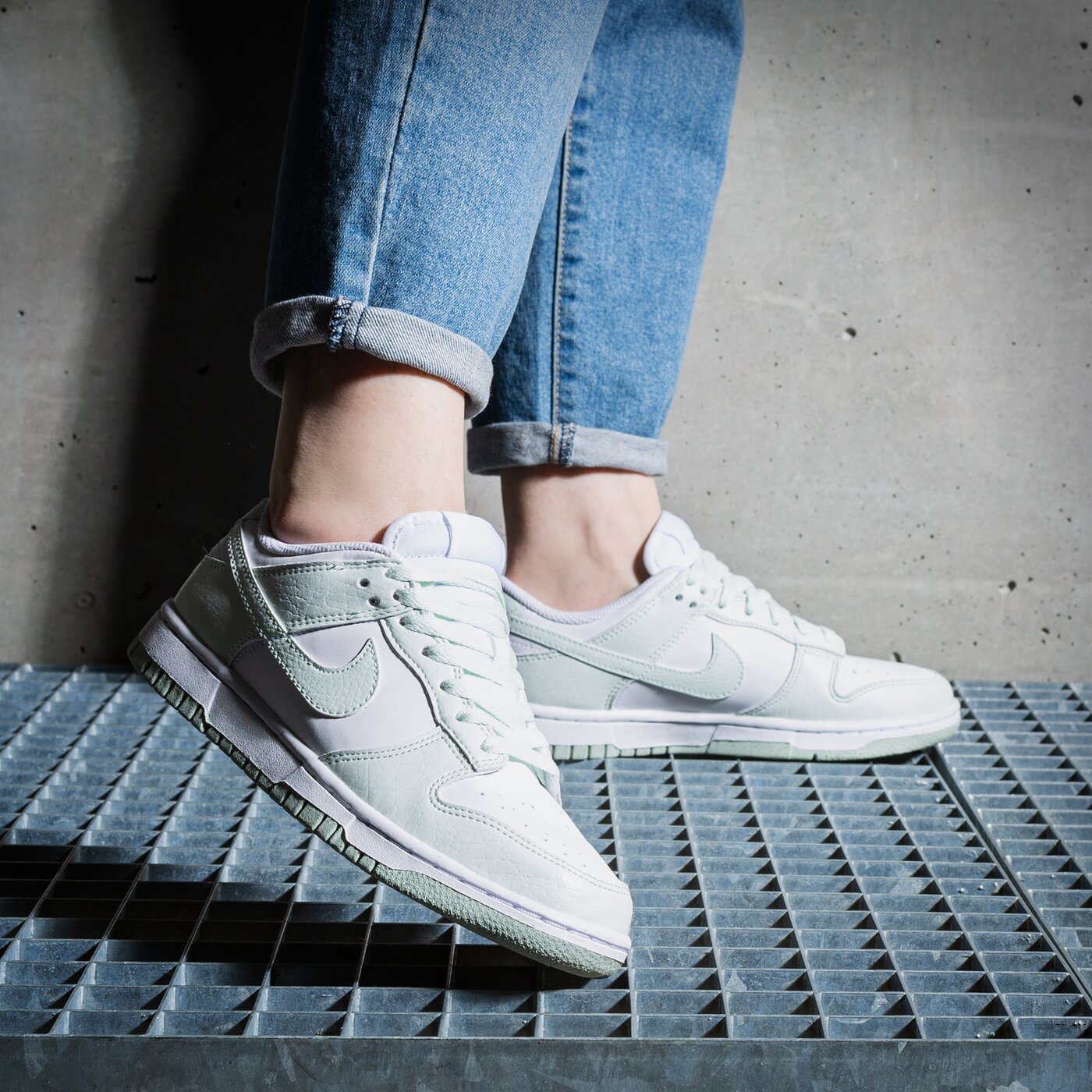 Дамски маратонки W NIKE DUNK LOW NEXT NATURE dn1431-102 цвят зелен